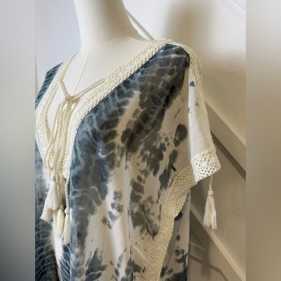 NWT Koy Resort Varadero Tassel Crochet Tie Dye Kaftan Swim Cover Up Size Large - Picture 2 of 11